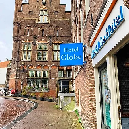 Hotel The Globe-3